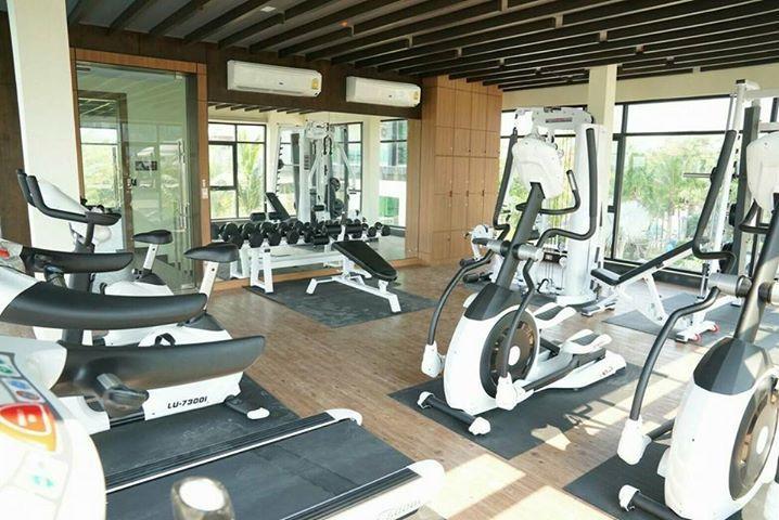 Dusit Grand Condo View Haat Jomtien Eksteriør bilde