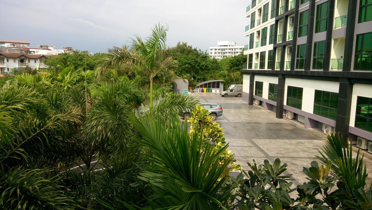 Dusit Grand Condo View Haat Jomtien Eksteriør bilde