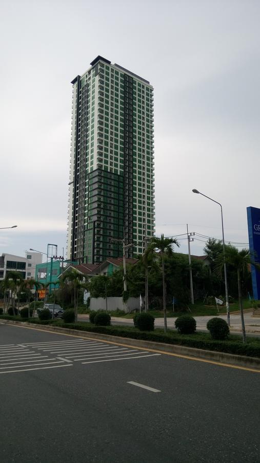 Dusit Grand Condo View Haat Jomtien Eksteriør bilde